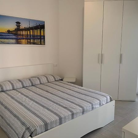 Condominio Cristallo 利尼亚诺萨比亚多罗 外观 照片